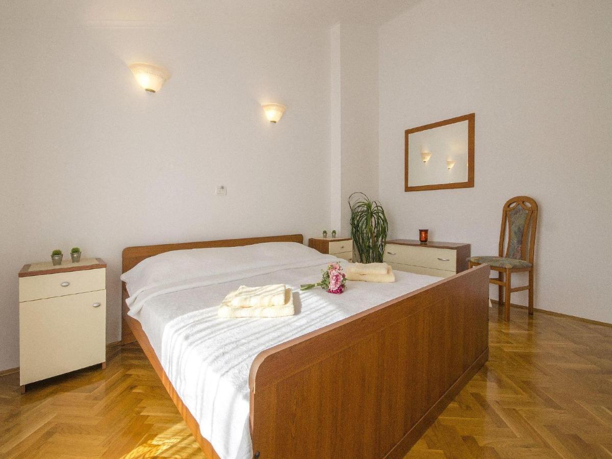 Apartments Patricija Rovinj Bagian luar foto