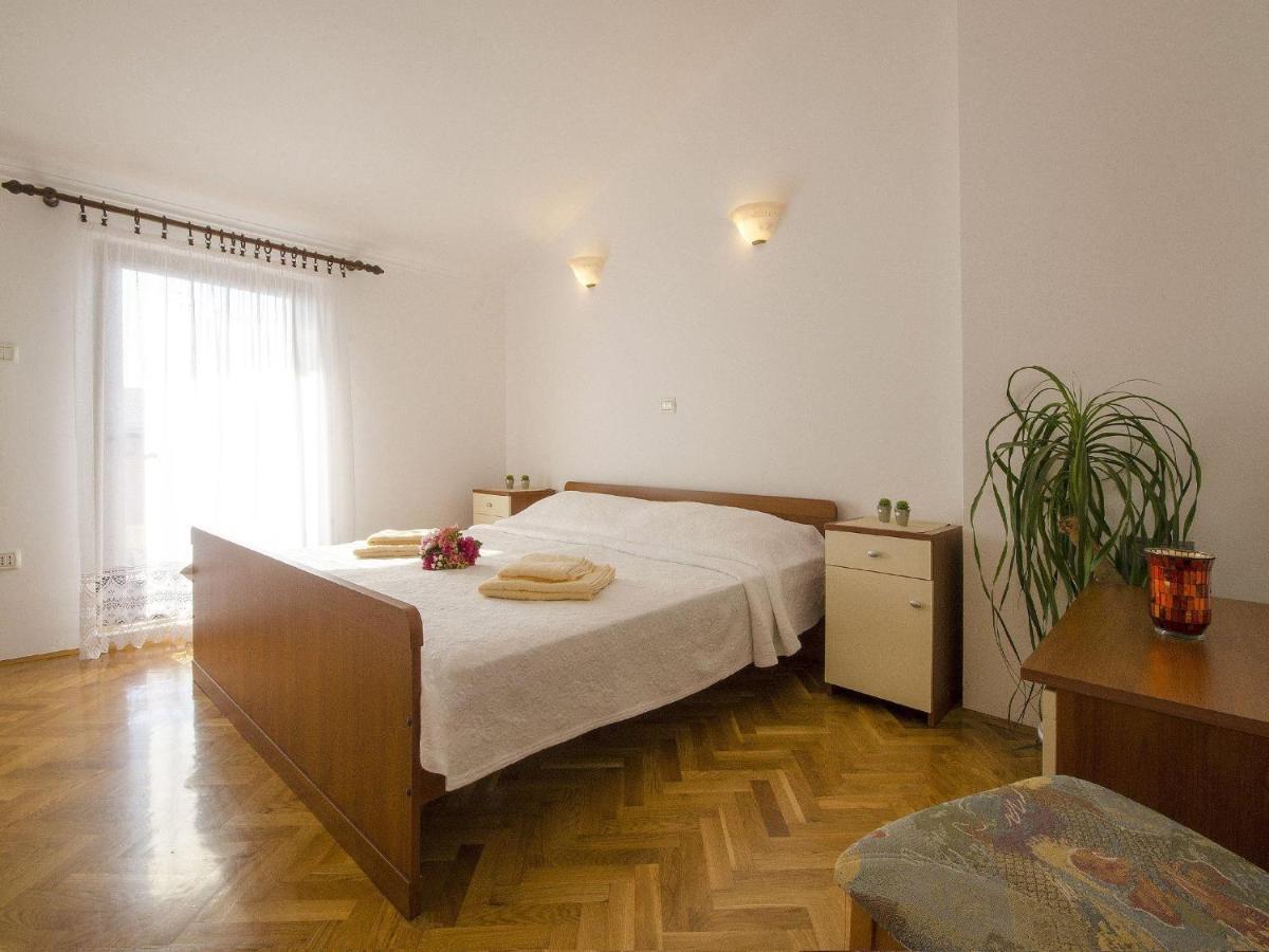Apartments Patricija Rovinj Bagian luar foto
