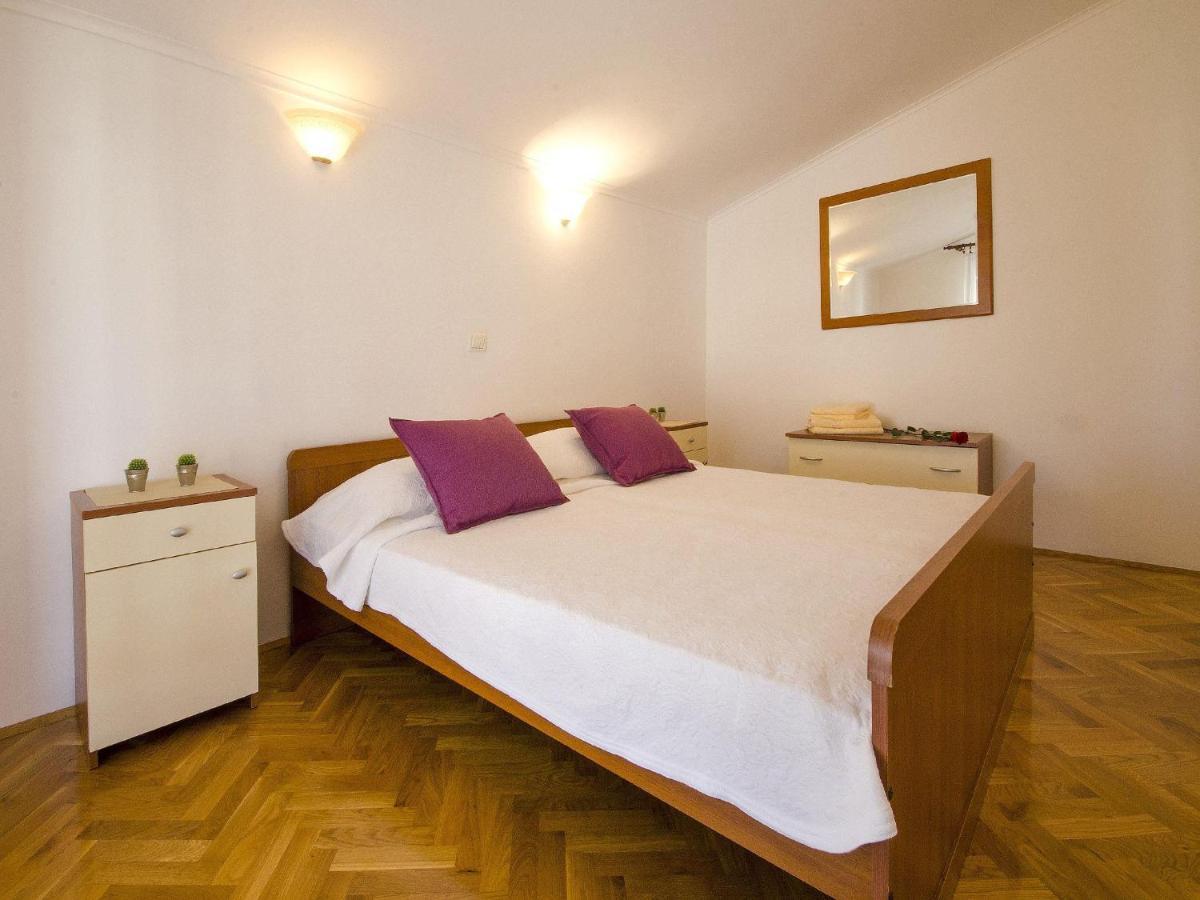 Apartments Patricija Rovinj Bagian luar foto