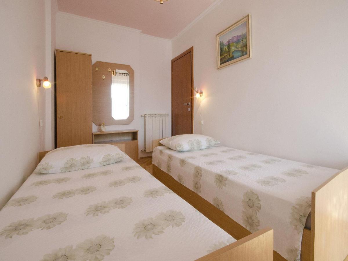 Apartments Patricija Rovinj Bagian luar foto