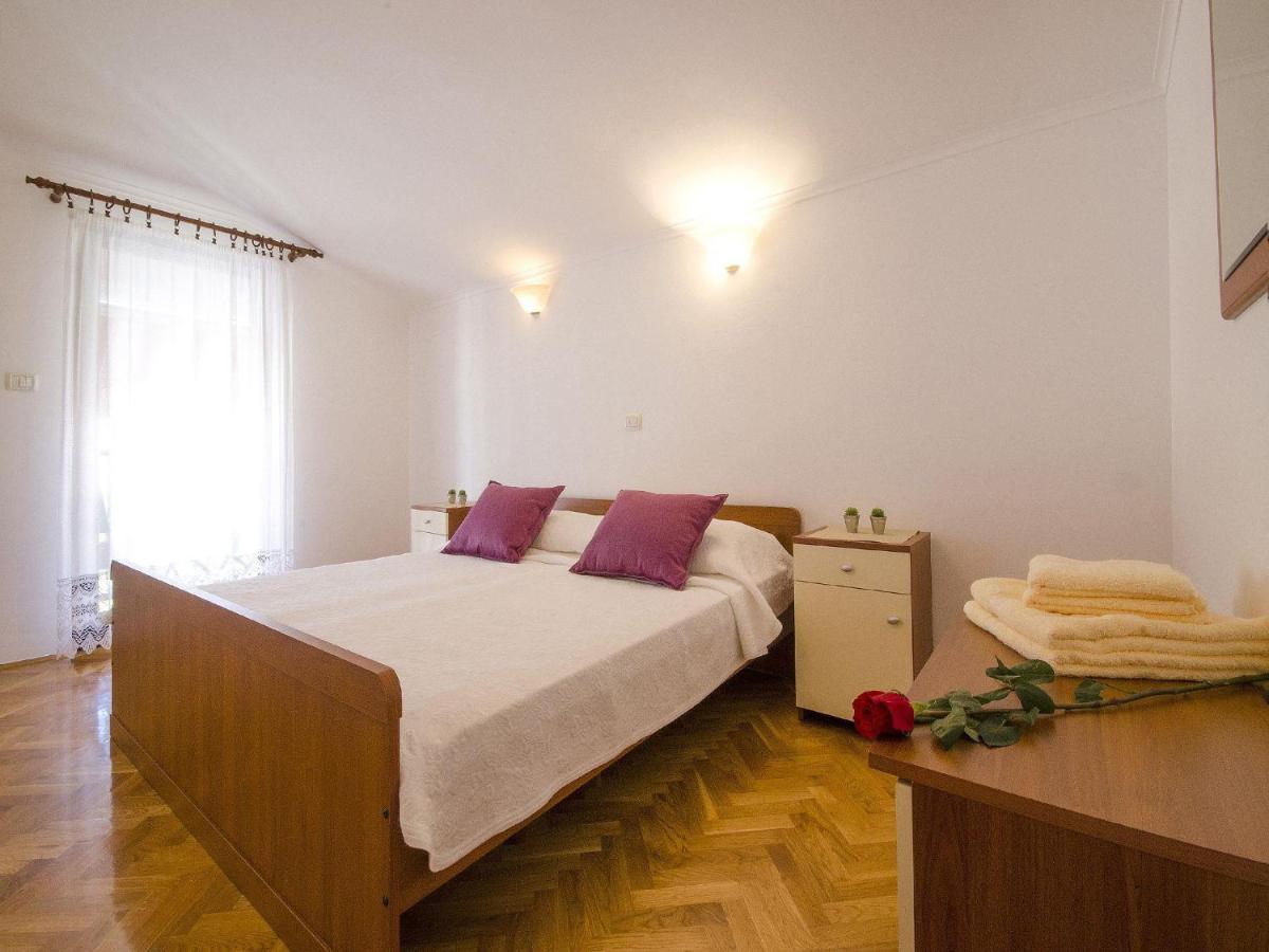 Apartments Patricija Rovinj Bagian luar foto