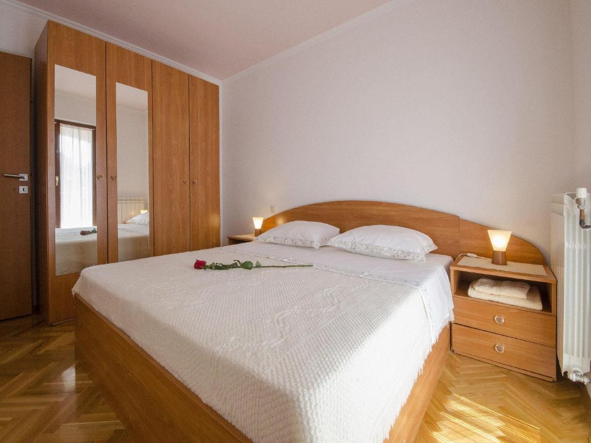 Apartments Patricija Rovinj Bagian luar foto