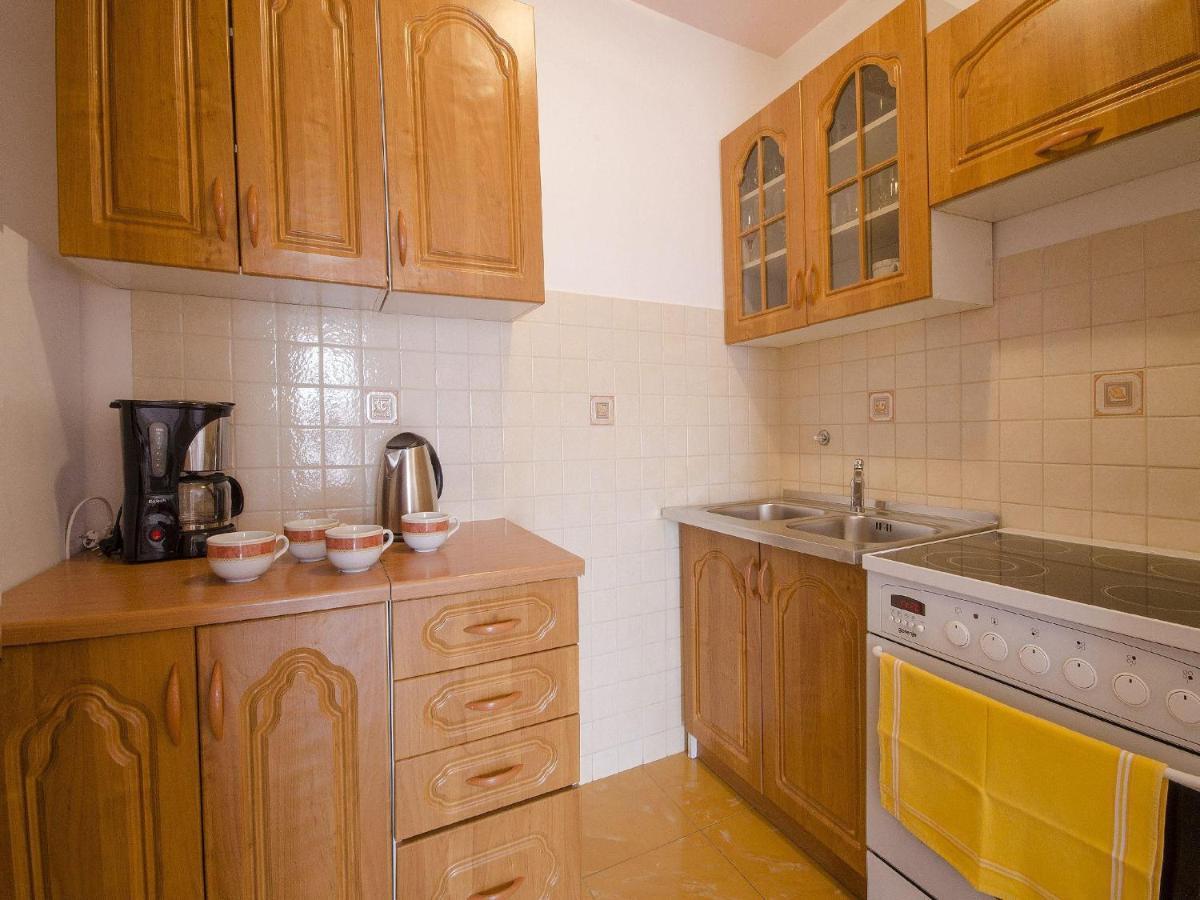 Apartments Patricija Rovinj Bagian luar foto